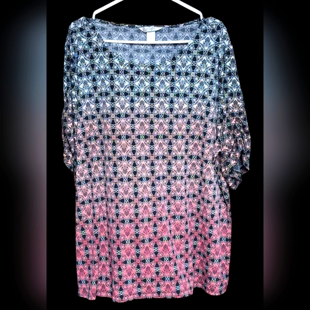 Stylish Women's Plus Size Geometric Patterned Top